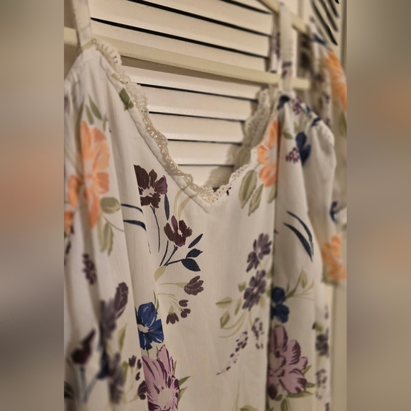 Torrid Floral Off-Shoulder Women's Top - Picture 8 of 10